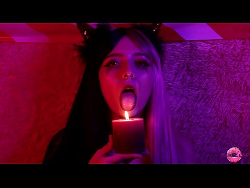 ❤️ Blowjob Passjonat minn Succubus Sexy b'Sodisfar tal-Ħalq ️❌ Porn ta' kwalità lilna ❤