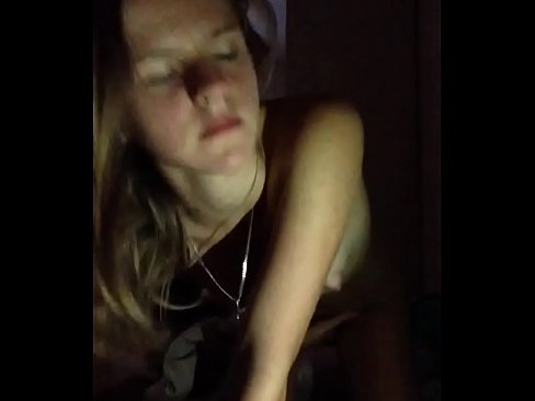 ❤️ Tfajla masturbates u Cums ️❌ Porn ta' kwalità lilna ❤